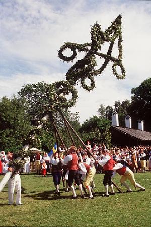 midsommar.jpg midsommar.jpg